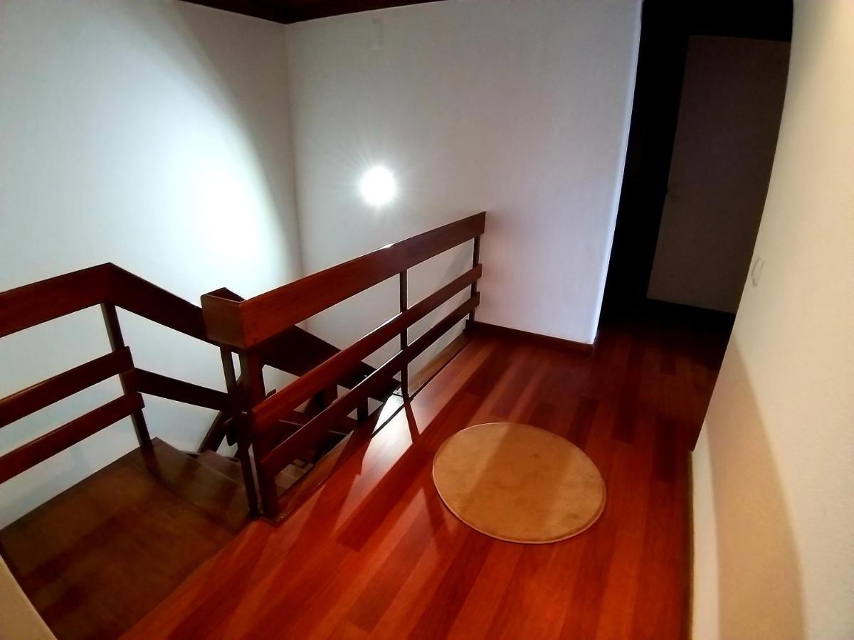 Hostel Theorynomad Al