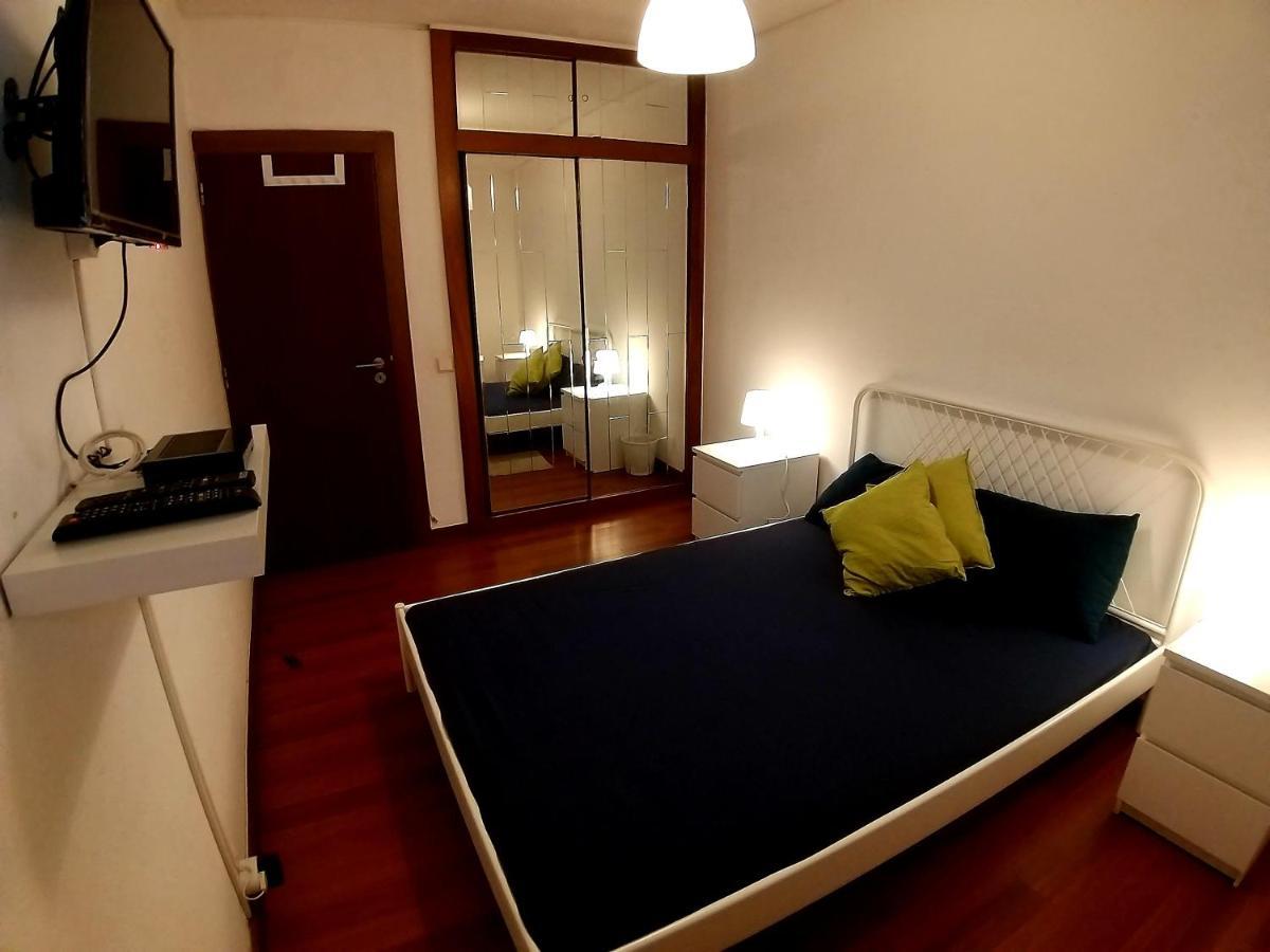 Hostel Theorynomad Al
