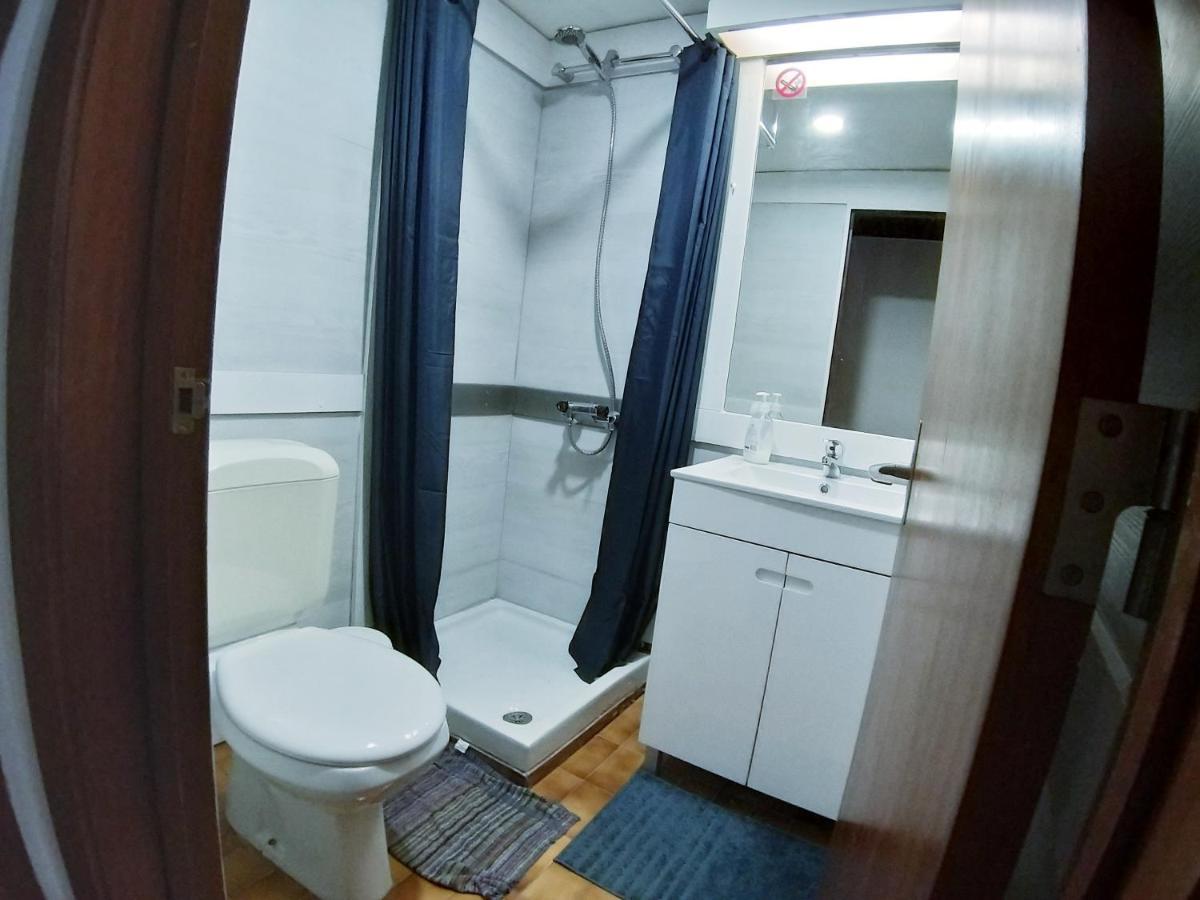 Theorynomad Al Hostel